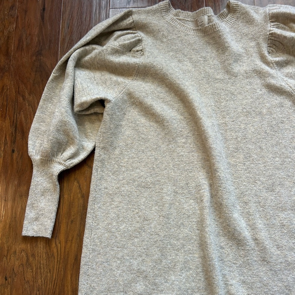 Knee Length Long Sleeve Sweater Dress With Size Large in Cream - Picture 2 of 7